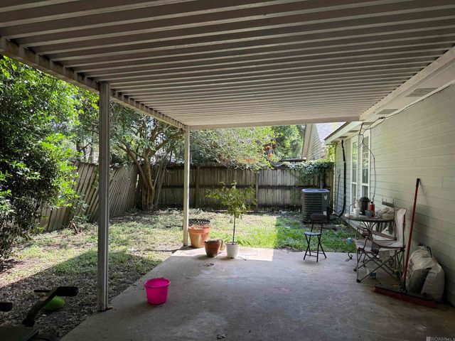 427 Highland Creek Pkwy, Baton Rouge, LA 70808