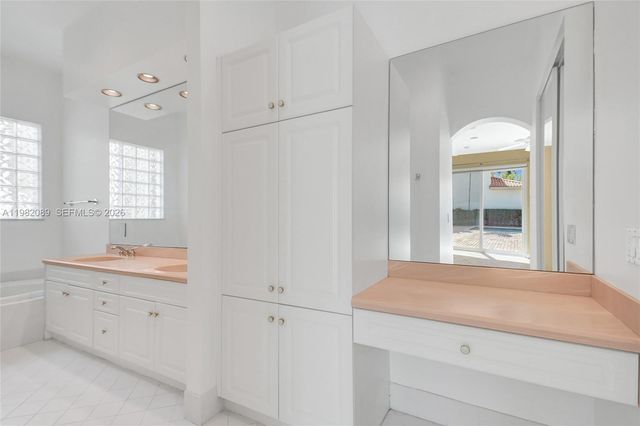 1459 Shoreline Way, Hollywood, FL 33019