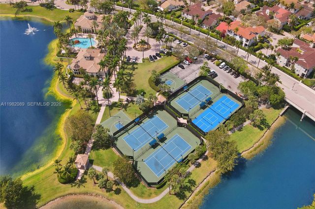 1459 Shoreline Way, Hollywood, FL 33019