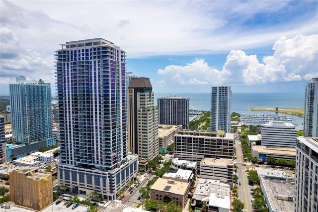 275 1ST AVENUE S 1708, St Petersburg, FL 33701