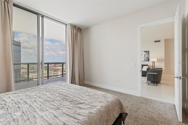 275 1ST AVENUE S 1708, St Petersburg, FL 33701