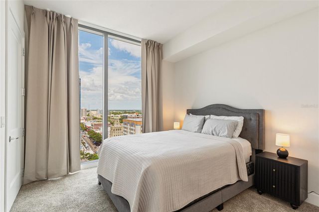 275 1ST AVENUE S 1708, St Petersburg, FL 33701