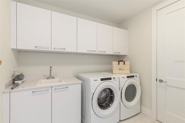 275 1ST AVENUE S 1708, St Petersburg, FL 33701