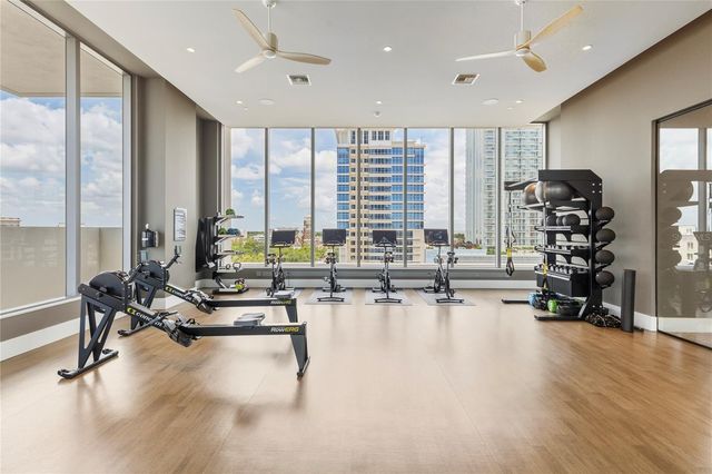 275 1ST AVENUE S 1708, St Petersburg, FL 33701