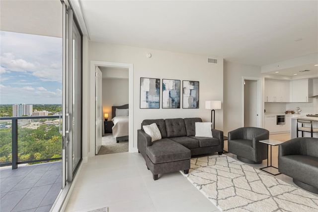 275 1ST AVENUE S 1708, St Petersburg, FL 33701