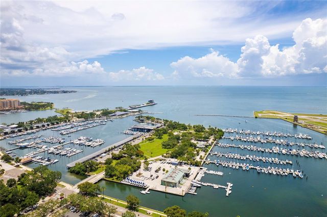 275 1ST AVENUE S 1708, St Petersburg, FL 33701