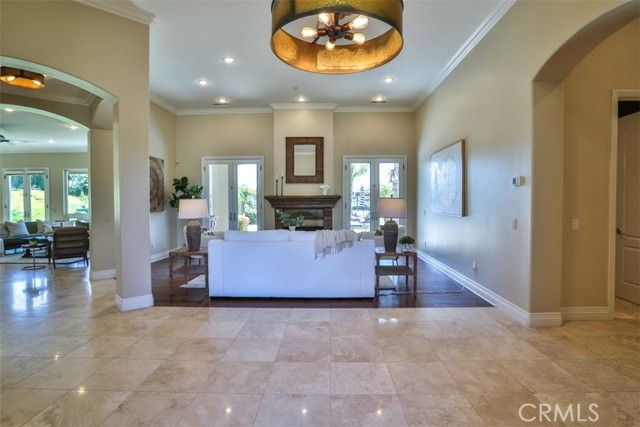 39520 Colleen Way, Temecula, CA 92592