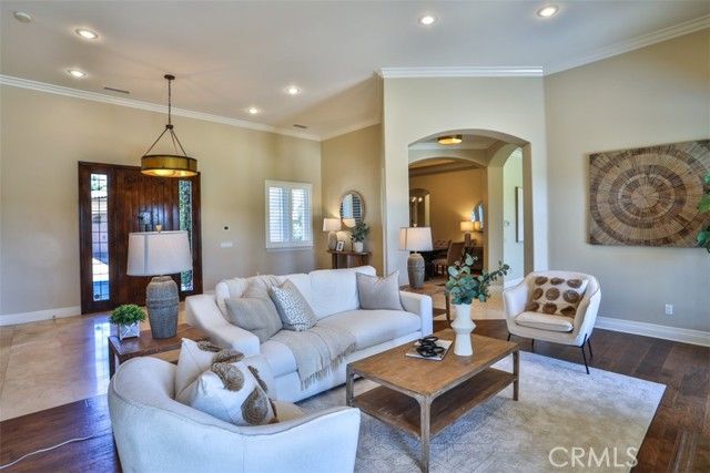 39520 Colleen Way, Temecula, CA 92592