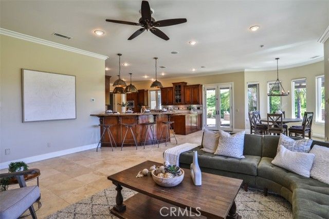 39520 Colleen Way, Temecula, CA 92592