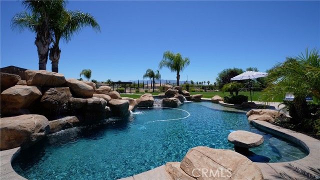 39520 Colleen Way, Temecula, CA 92592
