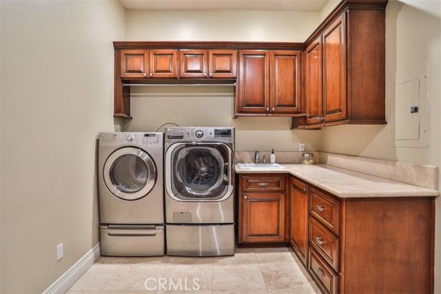 39520 Colleen Way, Temecula, CA 92592