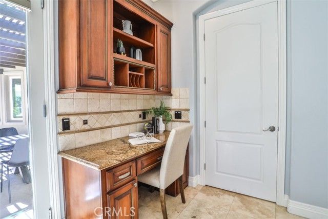 39520 Colleen Way, Temecula, CA 92592