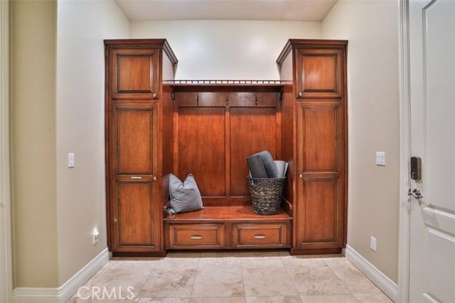 39520 Colleen Way, Temecula, CA 92592