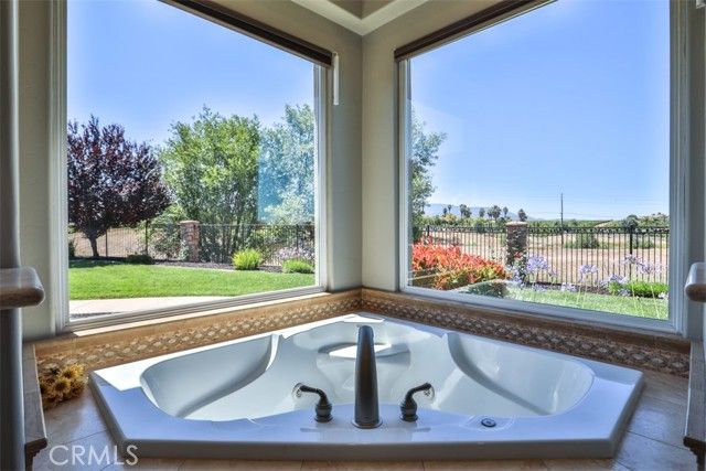 39520 Colleen Way, Temecula, CA 92592