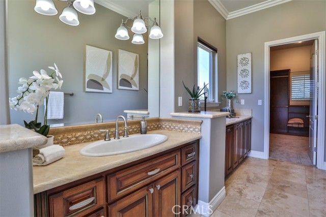 39520 Colleen Way, Temecula, CA 92592