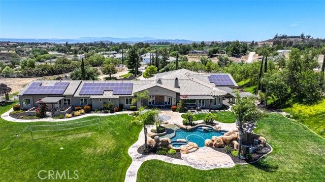 39520 Colleen Way, Temecula, CA 92592