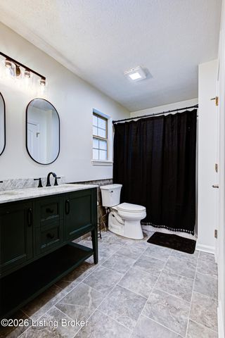 816 Hackney Ln, Shelbyville, KY 40065