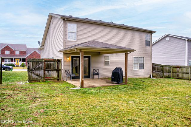 816 Hackney Ln, Shelbyville, KY 40065