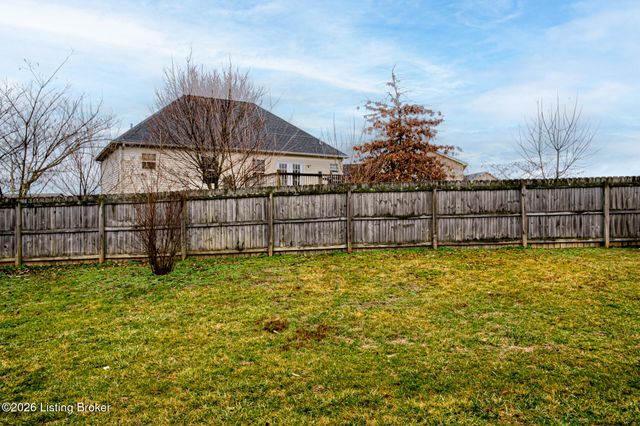 816 Hackney Ln, Shelbyville, KY 40065