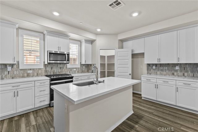 40815 Melrose Drive, Temecula, CA 92591