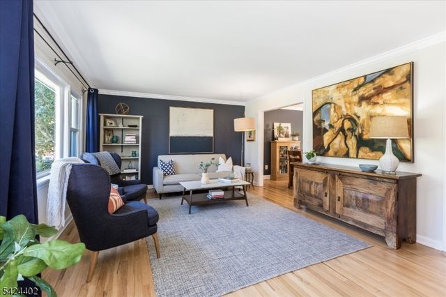 30 Bellaire Dr, Montclair Twp., NJ 07042