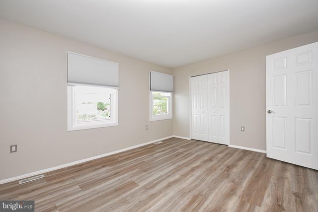 8853 TEAKWOOD CT, Manassas, VA 20109