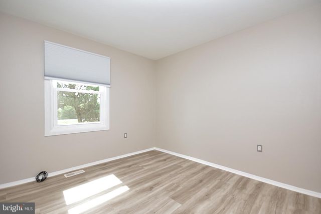 8853 TEAKWOOD CT, Manassas, VA 20109