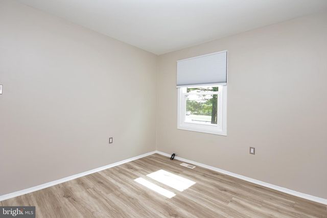 8853 TEAKWOOD CT, Manassas, VA 20109