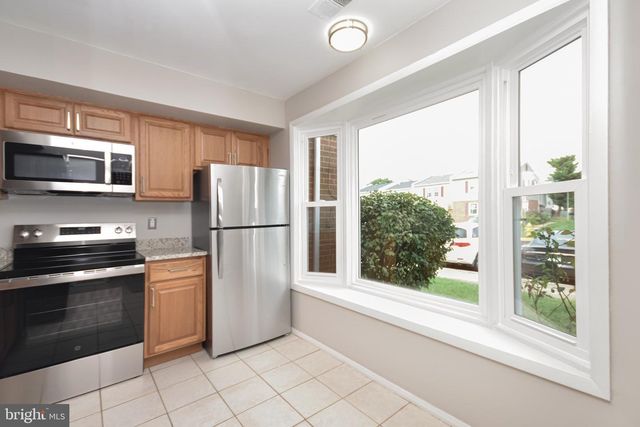 8853 TEAKWOOD CT, Manassas, VA 20109