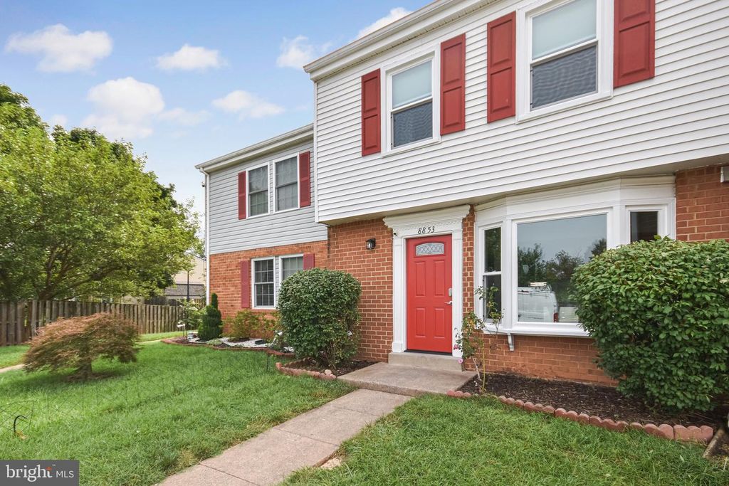 8853 TEAKWOOD CT, Manassas, VA 20109