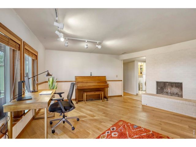 8563 Middle Fork Rd, Boulder, CO 80302