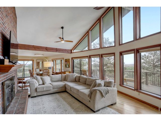 8563 Middle Fork Rd, Boulder, CO 80302