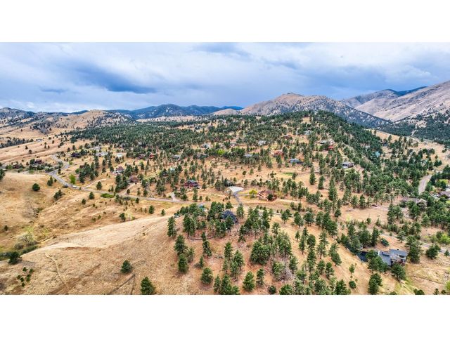 8563 Middle Fork Rd, Boulder, CO 80302