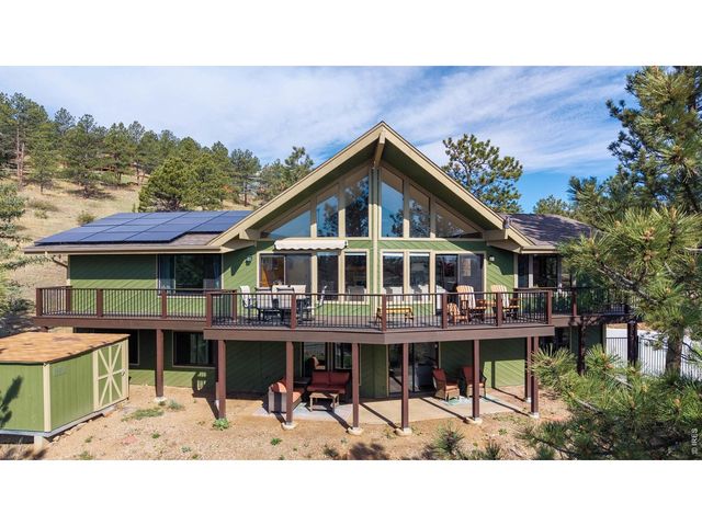 8563 Middle Fork Rd, Boulder, CO 80302