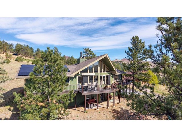 8563 Middle Fork Rd, Boulder, CO 80302