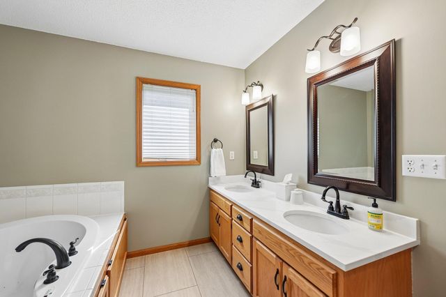21389 Goldenrod Lane, Rogers, MN 55374