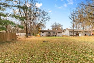 1357 Hadley Avenue N, Oakdale, MN 55128