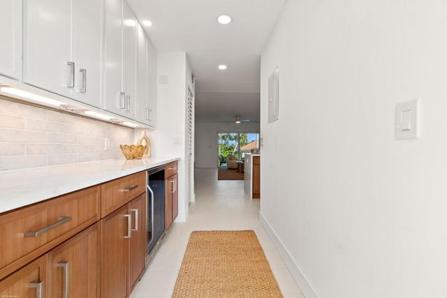 1030 Sugar Sands Boulevard 267, Singer Island, FL 33404