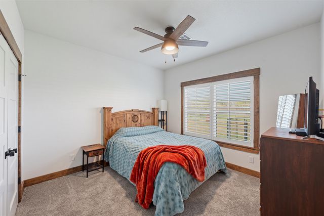399 Satin Rd, Chilton, TX 76632