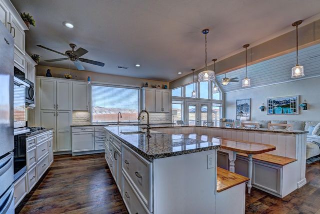 421 35 Road, Palisade, CO 81526