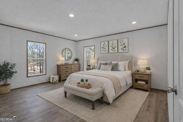 35 N Laurel Trace, Carrollton, GA 30116