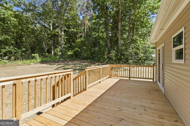 35 N Laurel Trace, Carrollton, GA 30116