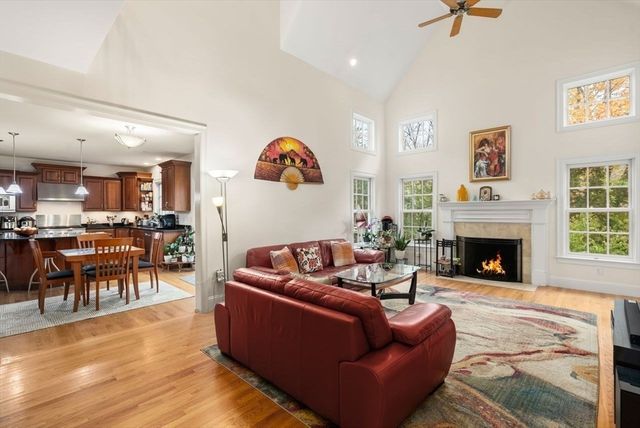 53 Drabbington Way, Weston, MA 02493