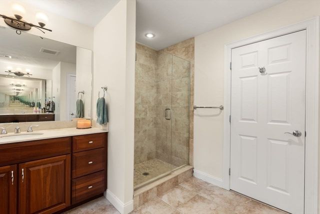 53 Drabbington Way, Weston, MA 02493