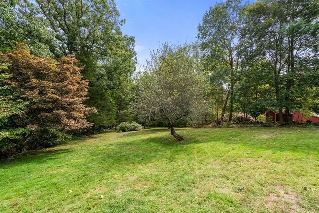 53 Drabbington Way, Weston, MA 02493