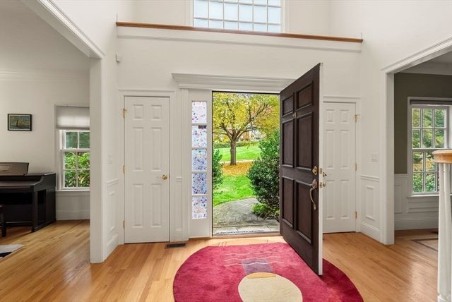 53 Drabbington Way, Weston, MA 02493