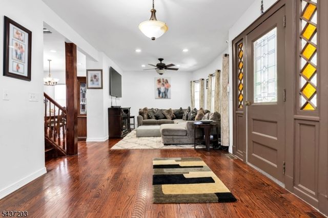 153 Mt Vernon St, Ridgefield Park Village, NJ 07660