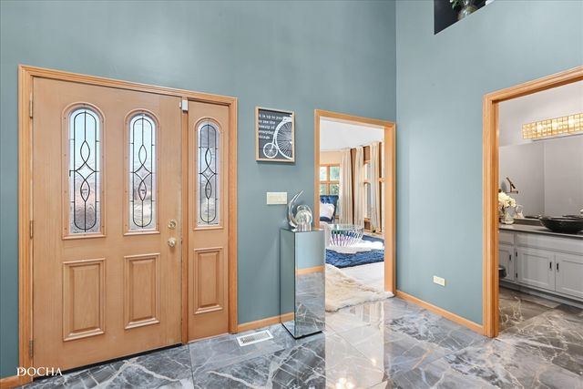 365 E Pine Meadow Court, Morris, IL 60450