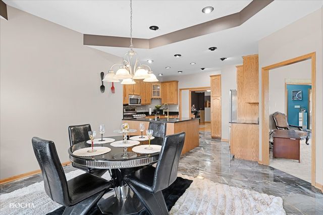 365 E Pine Meadow Court, Morris, IL 60450