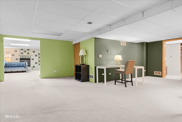 365 E Pine Meadow Court, Morris, IL 60450